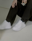 LUCENT|WHITE