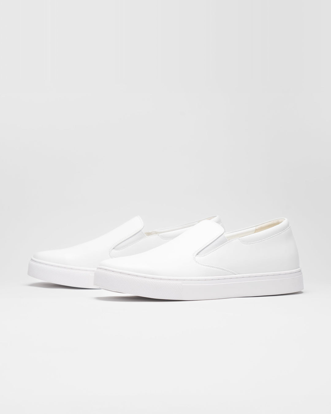 CLASSIC SLIP-ON | WHITE – FILLIN
