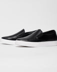 CLASSIC SLIP-ON | BLACK & WHITE