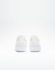 MOAK|WHITE