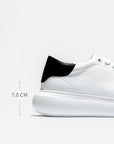 LUCENT|WHITE & BLACK
