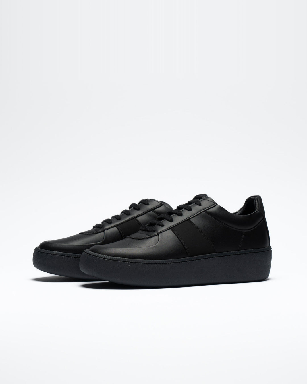 【美品】FILLIN MOAK スニーカー 24cm ブラック MOAK｜BLACK – FILLIN
