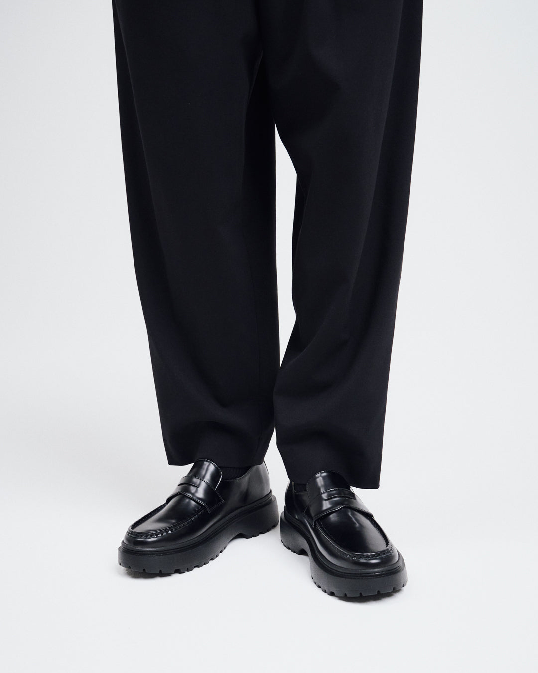 UNOS|LOAFER
