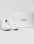 LUCENT|WHITE & BLACK