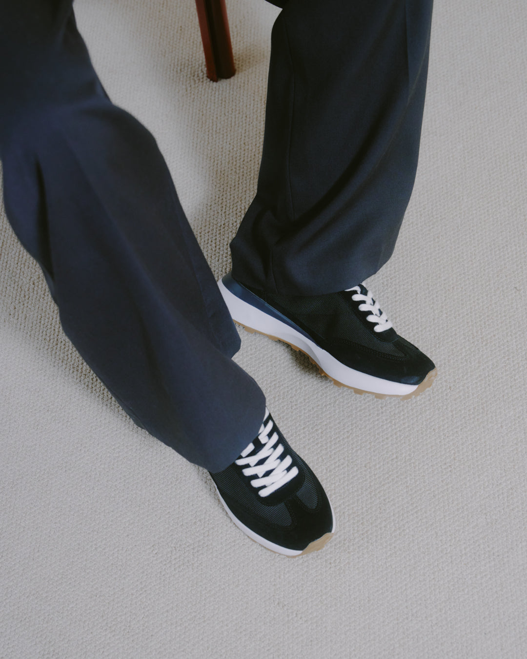 NOVIS｜BLACK
