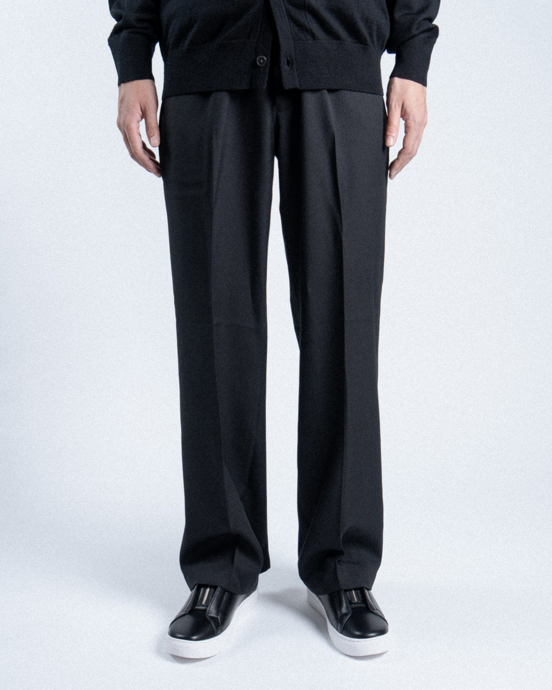 CLASSIC ZIP｜BLACK &amp; WHITE