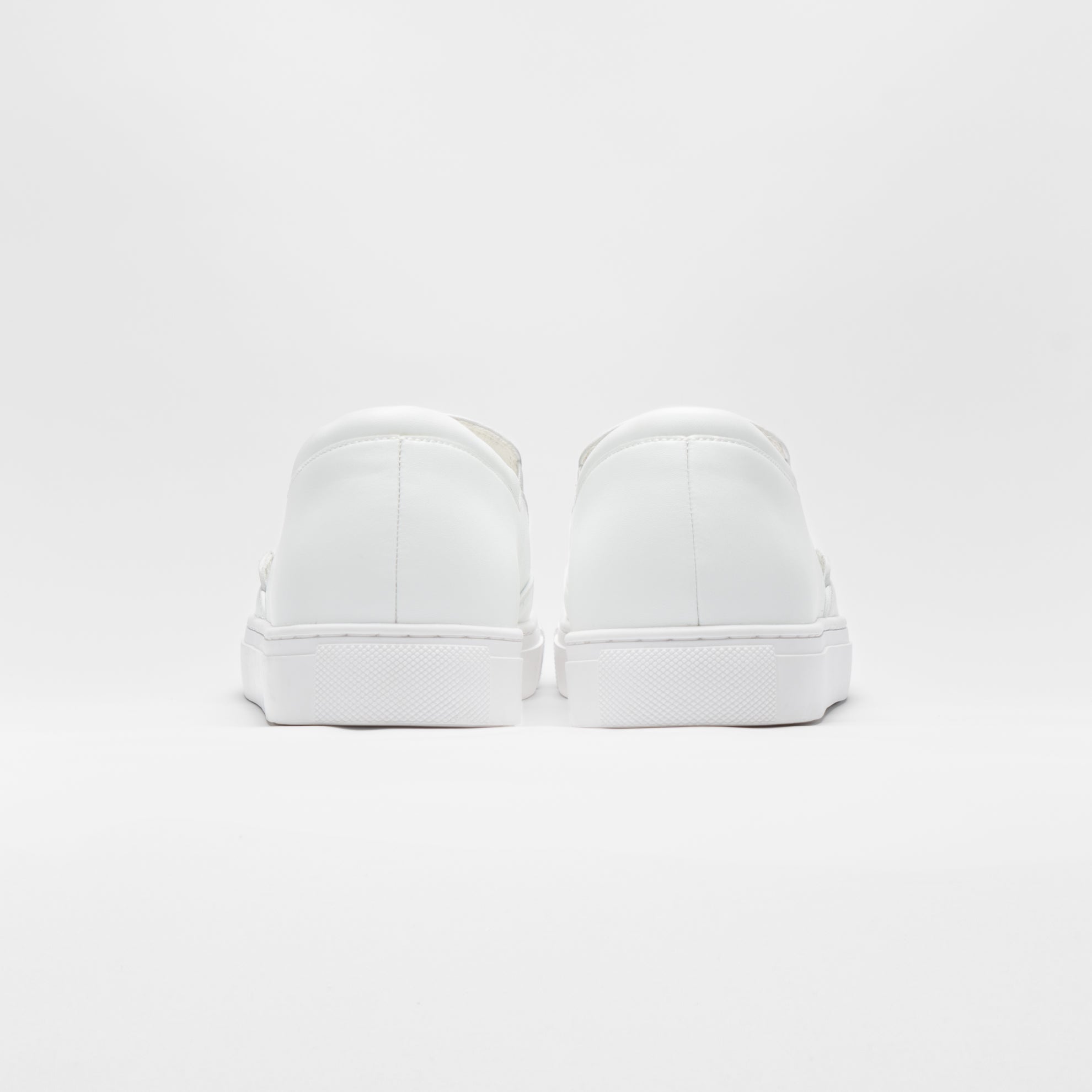 CLASSIC SLIP-ON | WHITE