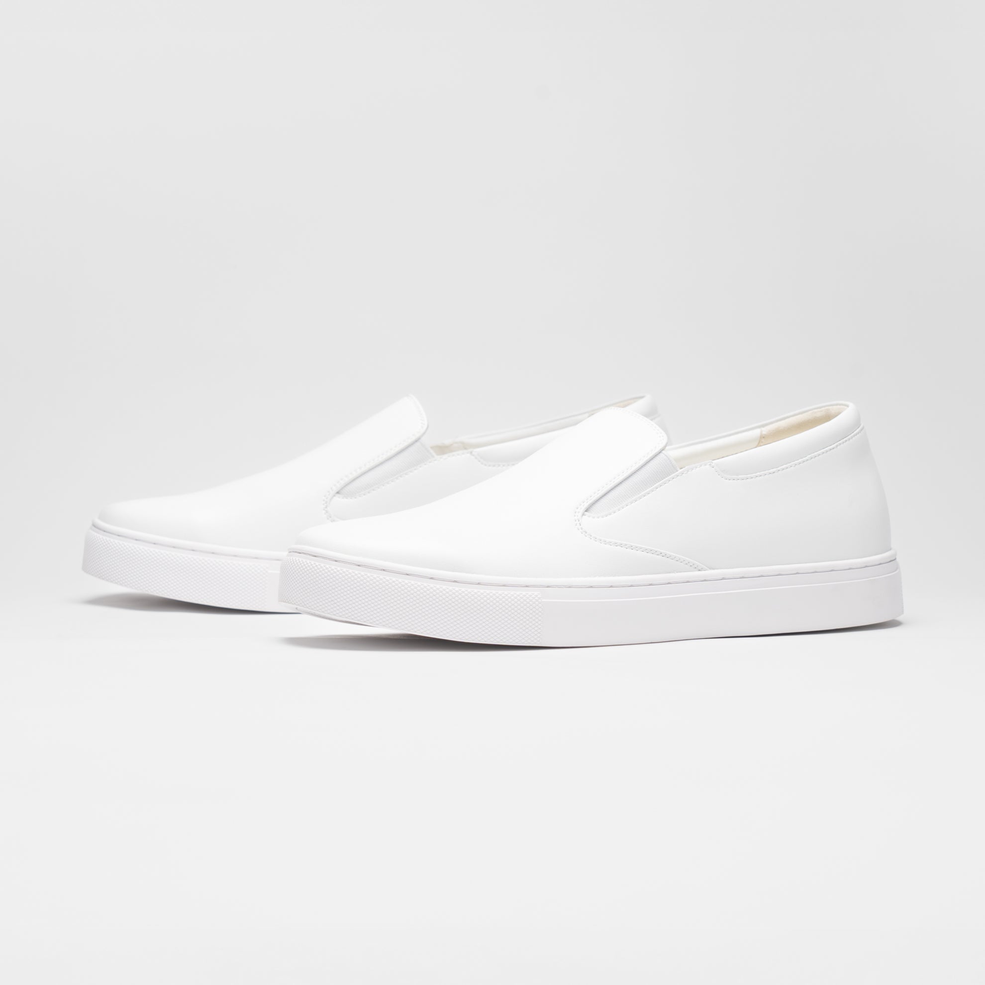CLASSIC SLIP-ON | WHITE
