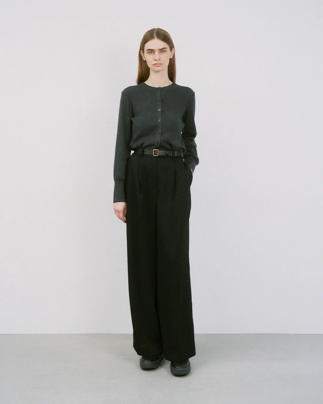 MOAK｜BLACK