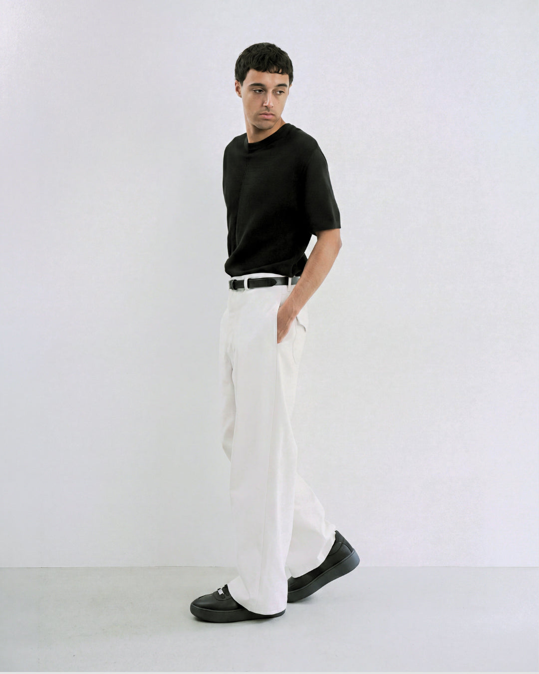 MOAK｜BLACK