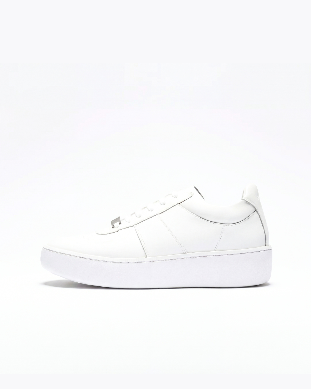 MOAK｜BLACK