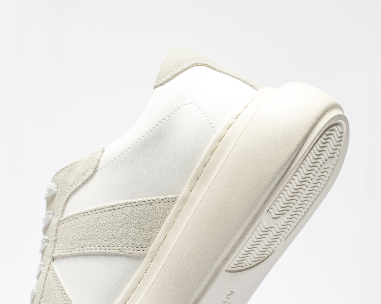 ACCOLE|WHITE