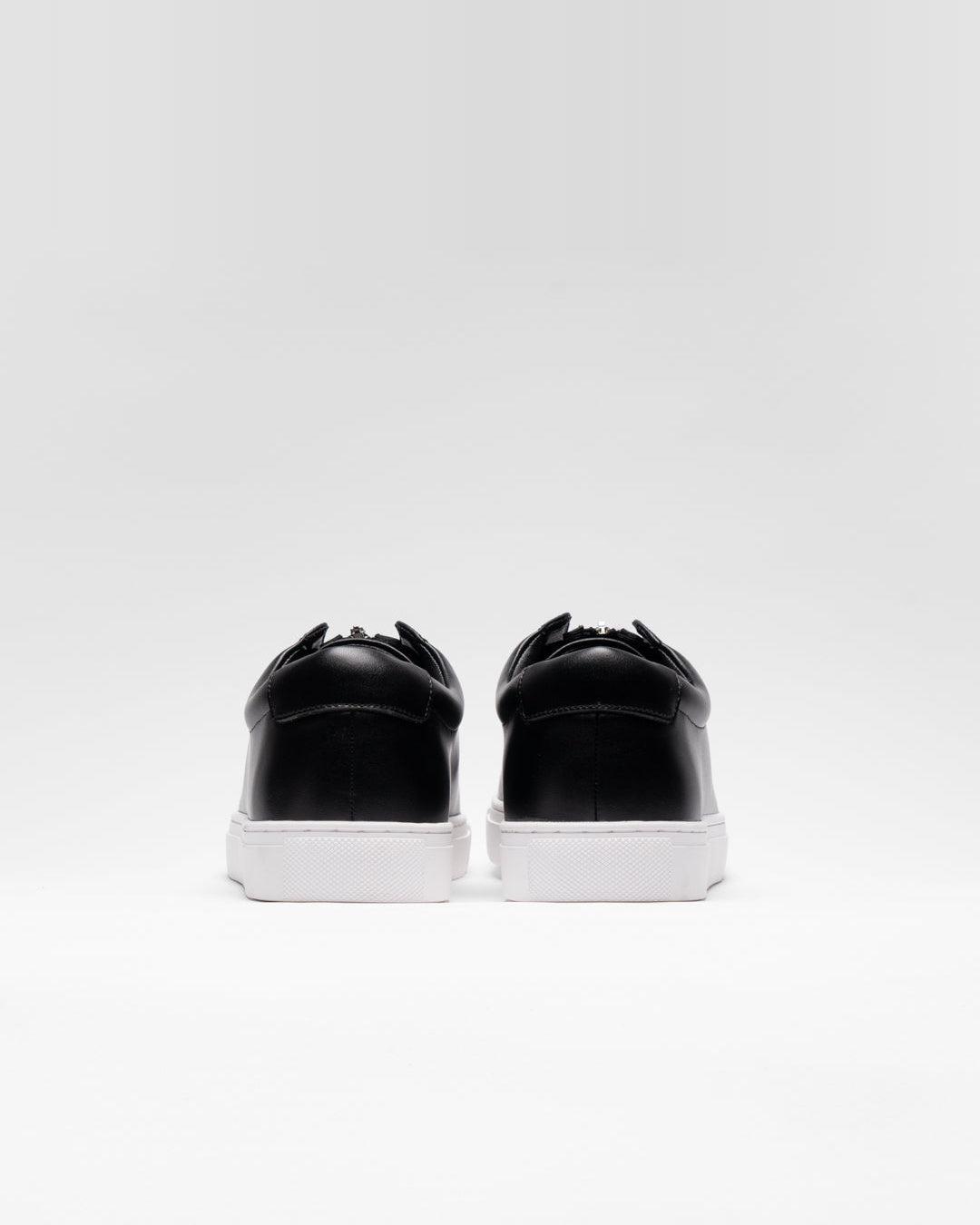 CLASSIC ZIP｜BLACK & WHITE – FILLIN
