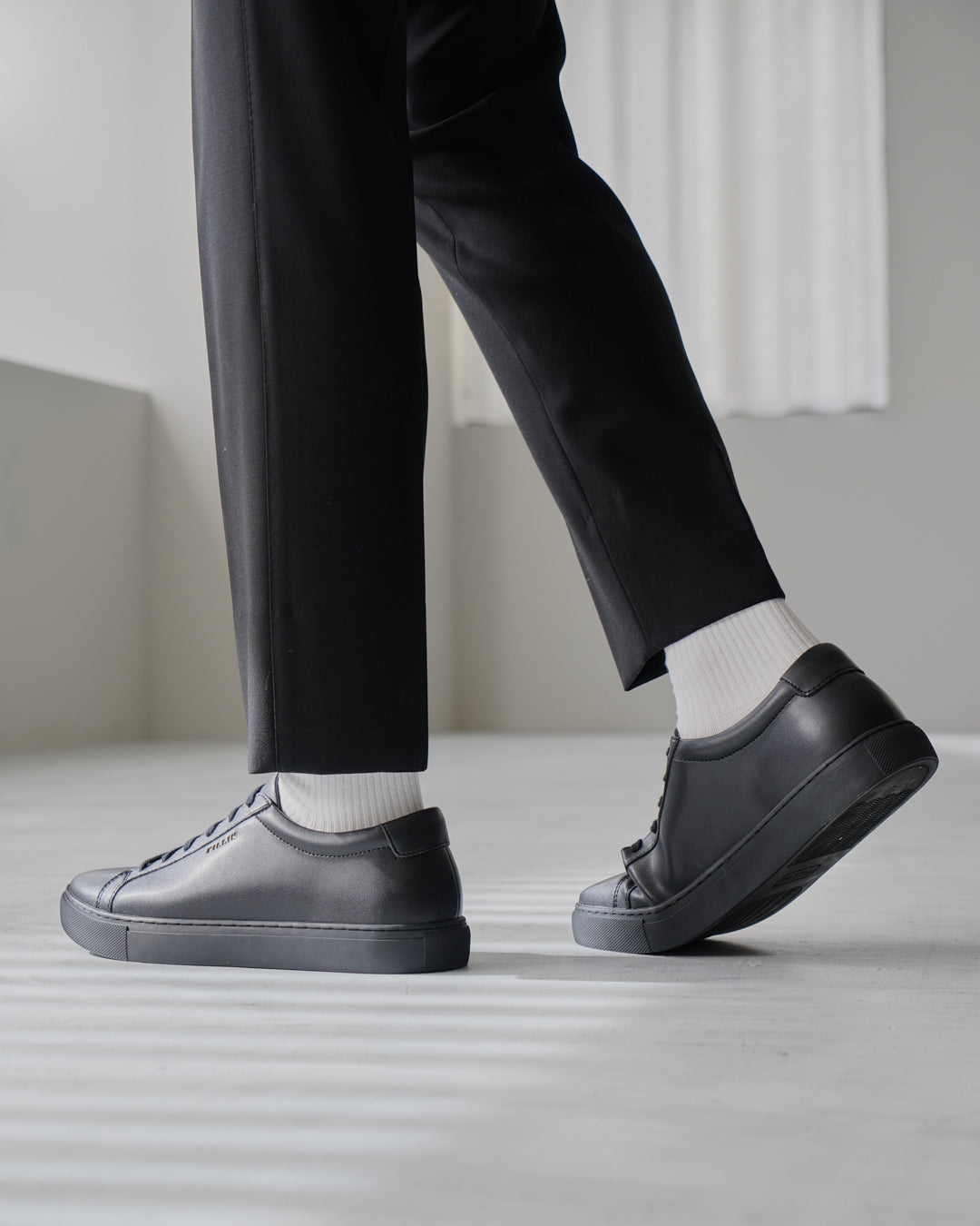 CLASSIC｜BLACK