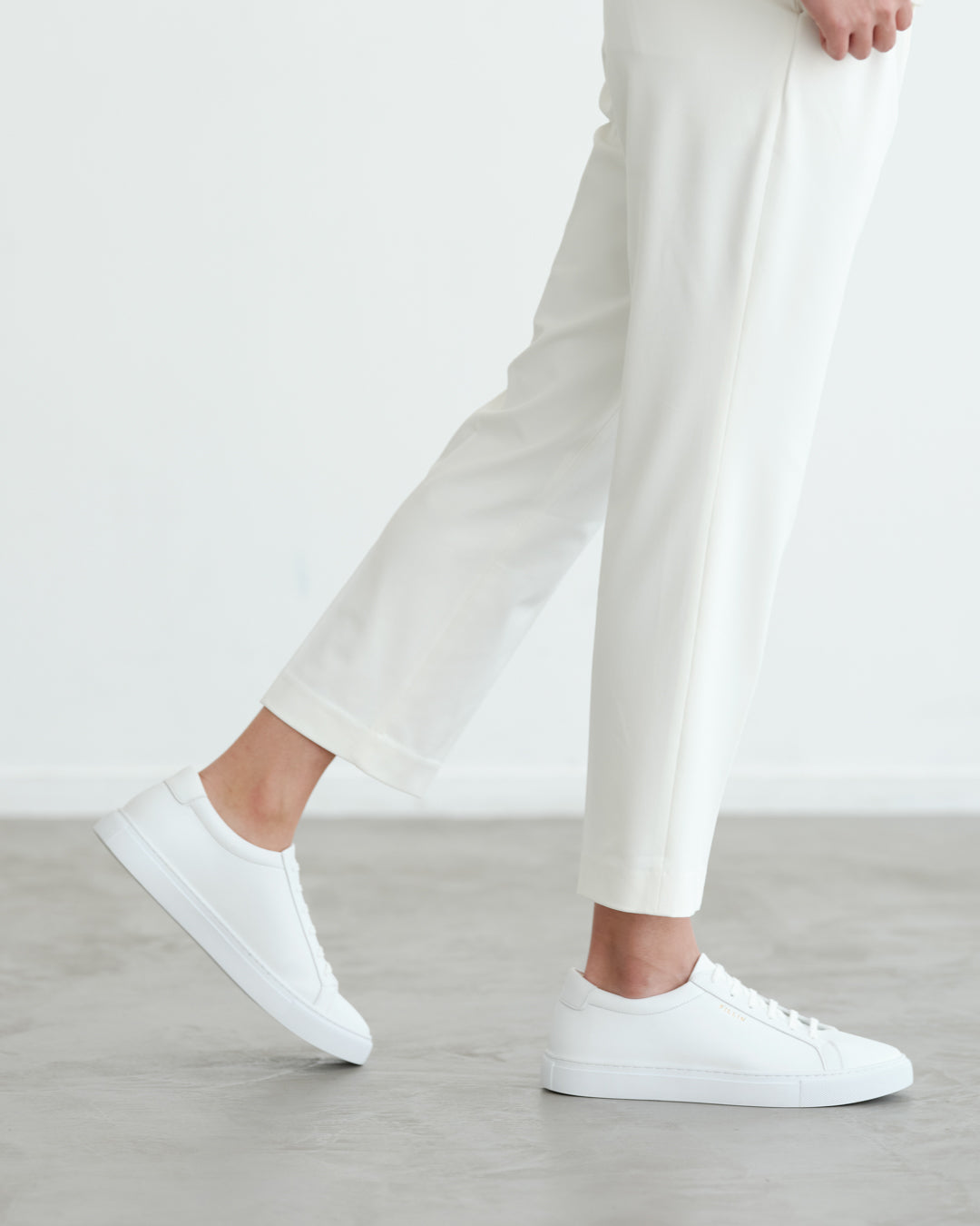 26㎝ FILLIN ホワイト スニーカー CLASSIC｜WHITE – FILLIN