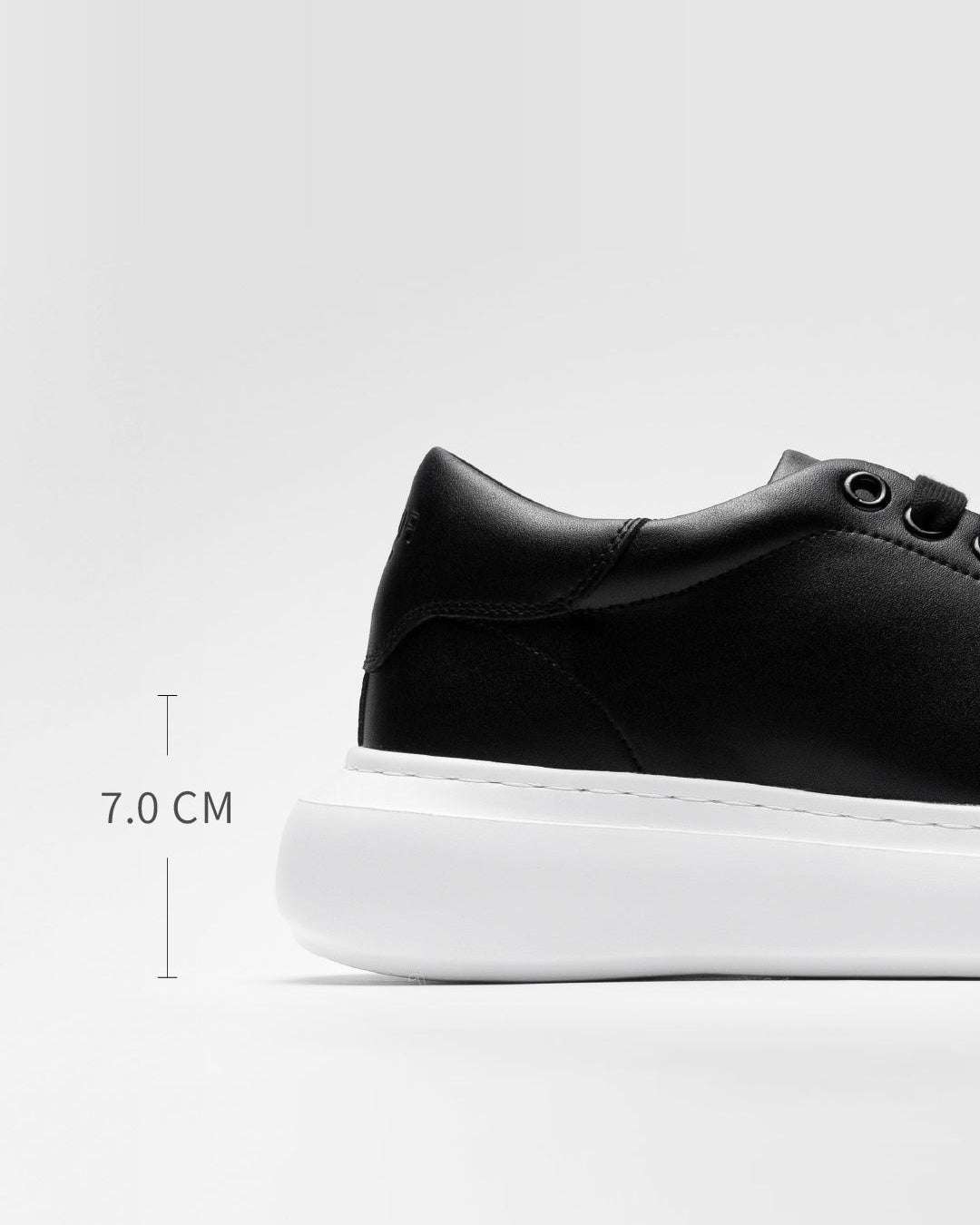 LUCENT｜BLACK (Sole:WHITE)