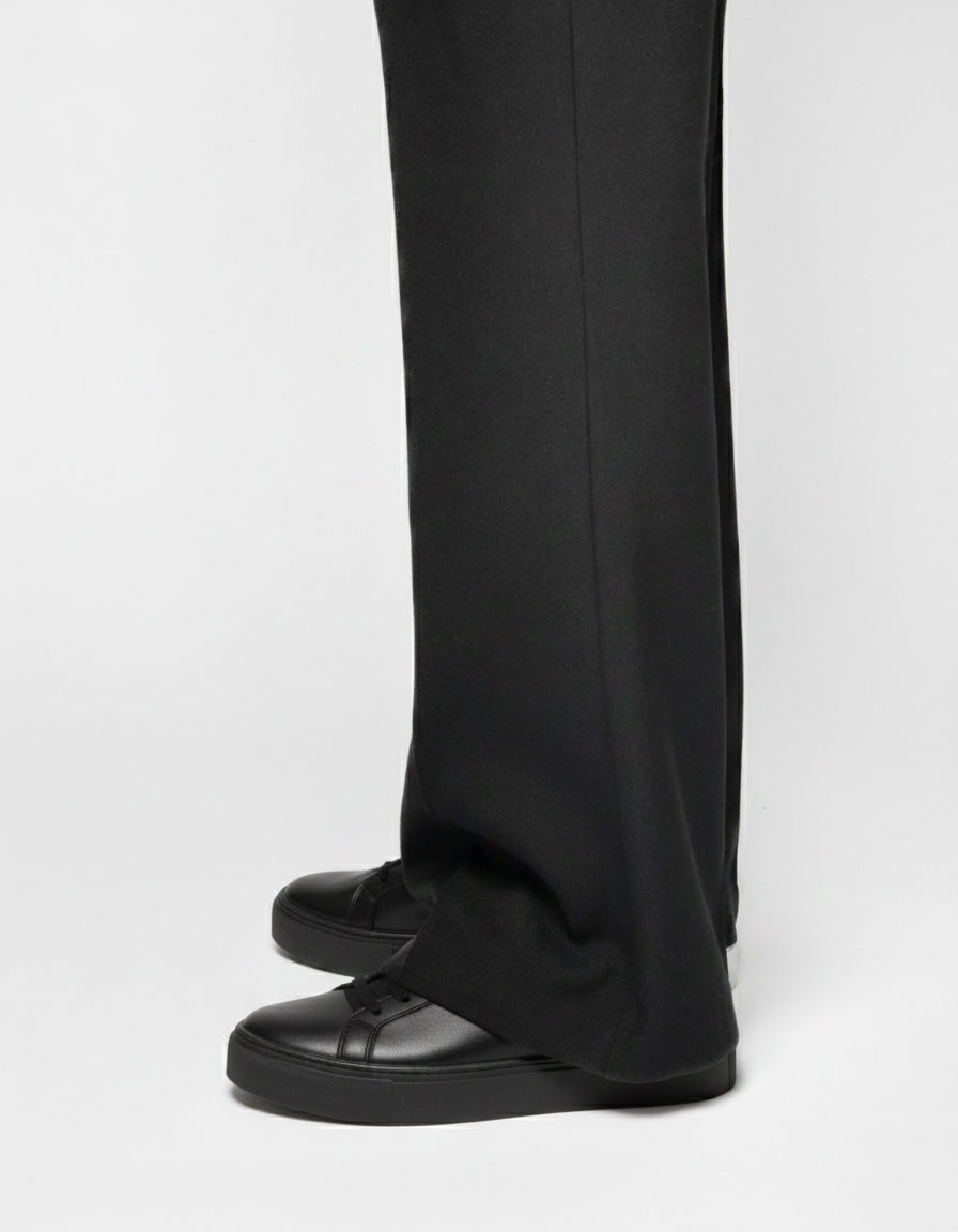 LOTUS｜BLACK