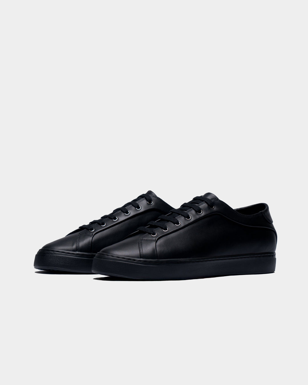 OSLO｜BLACK